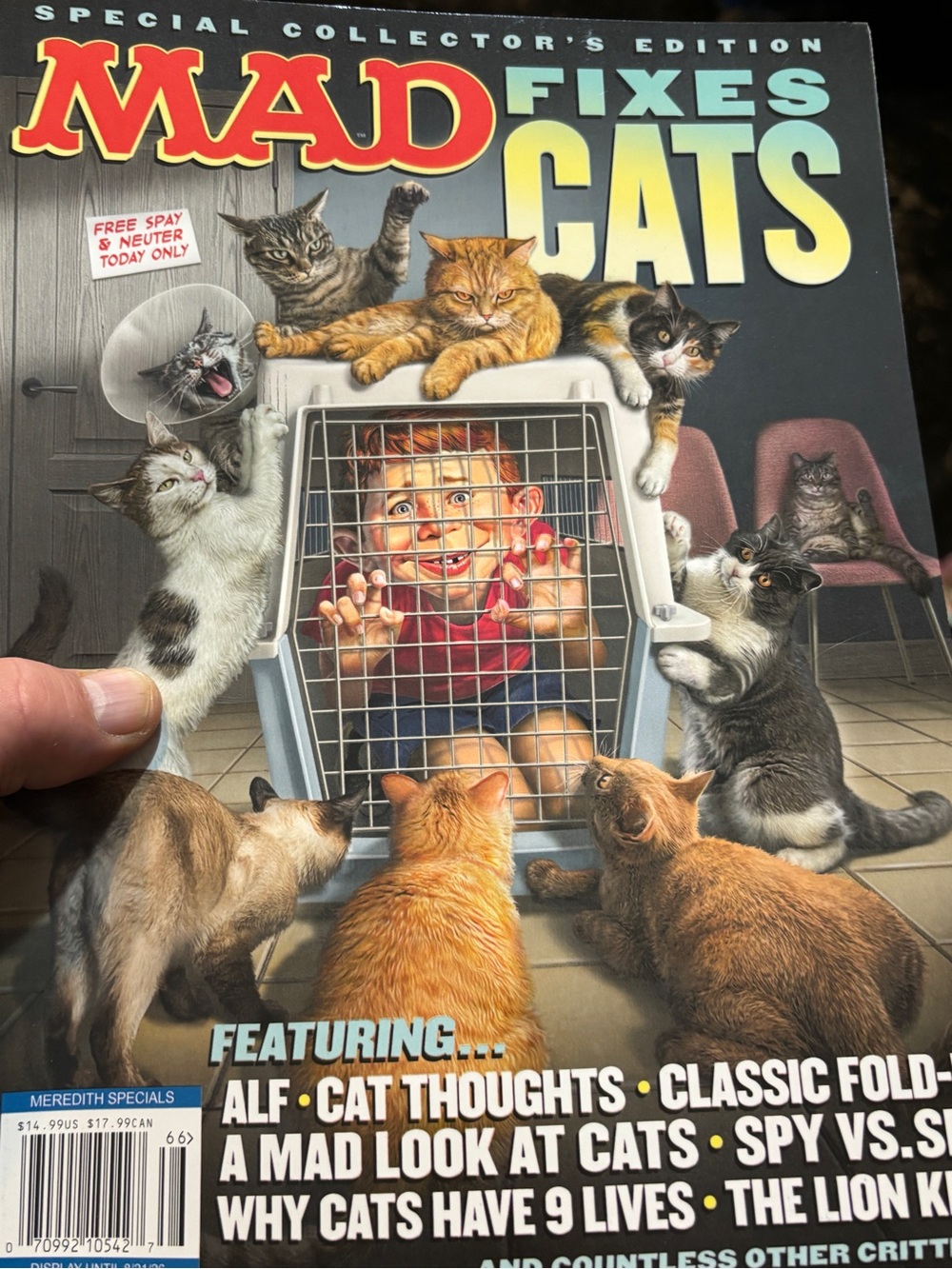 Mad Magazine Fixes Cats Special Collector's Edition - Colorful Cat Cover new